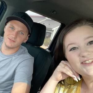 Meet your Posher, Maegan